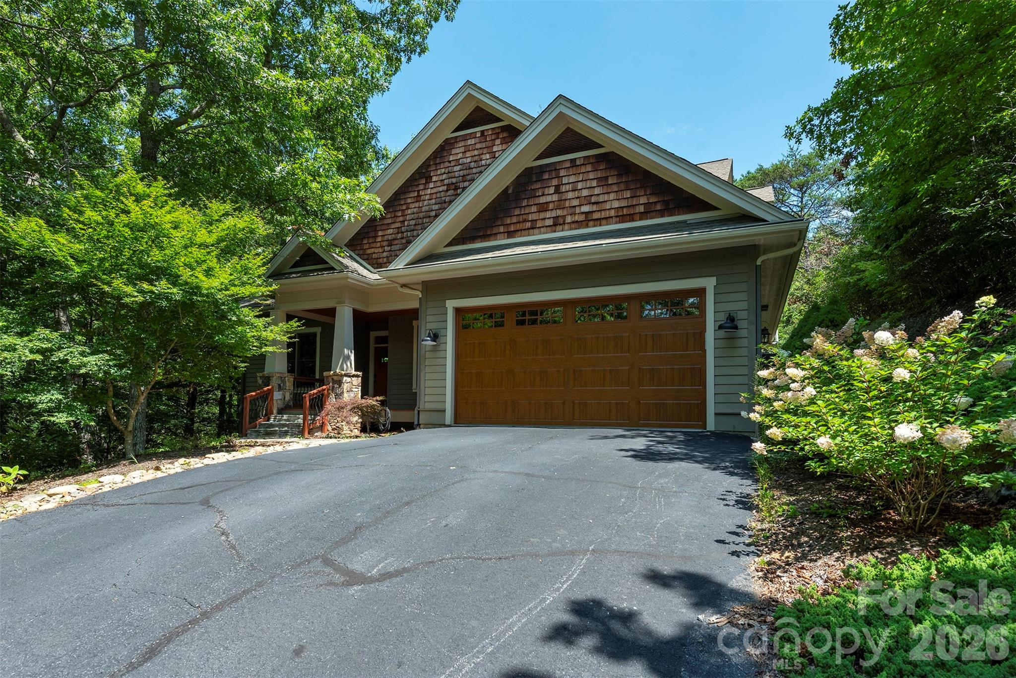 416 Ivy Road