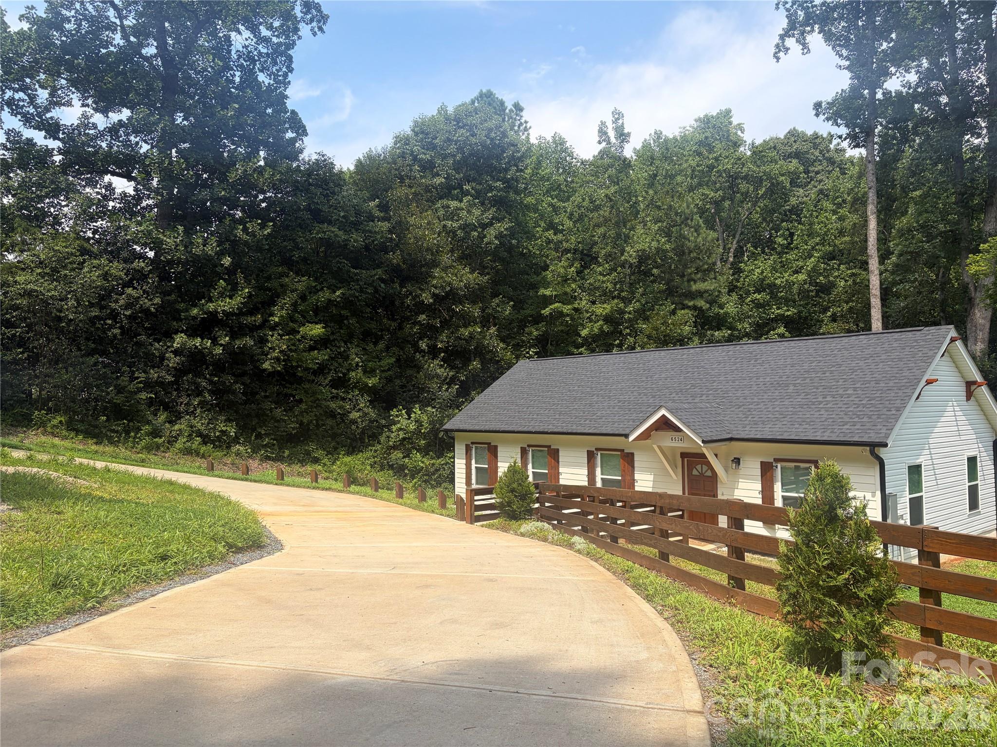 6524 Mintbrook Drive