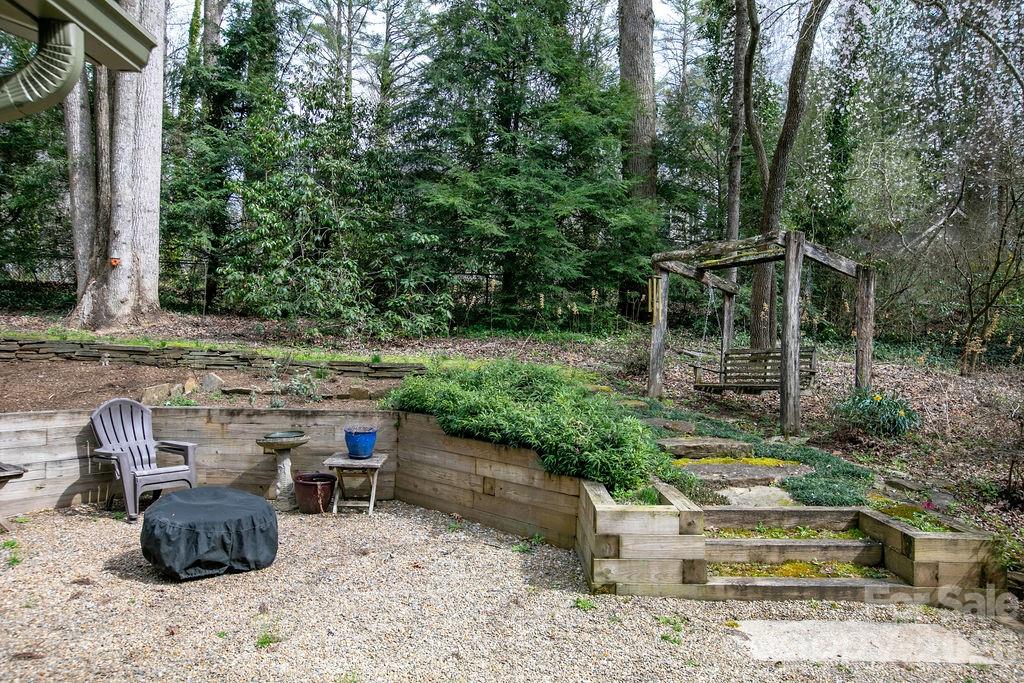 Illahee Hills - Residential