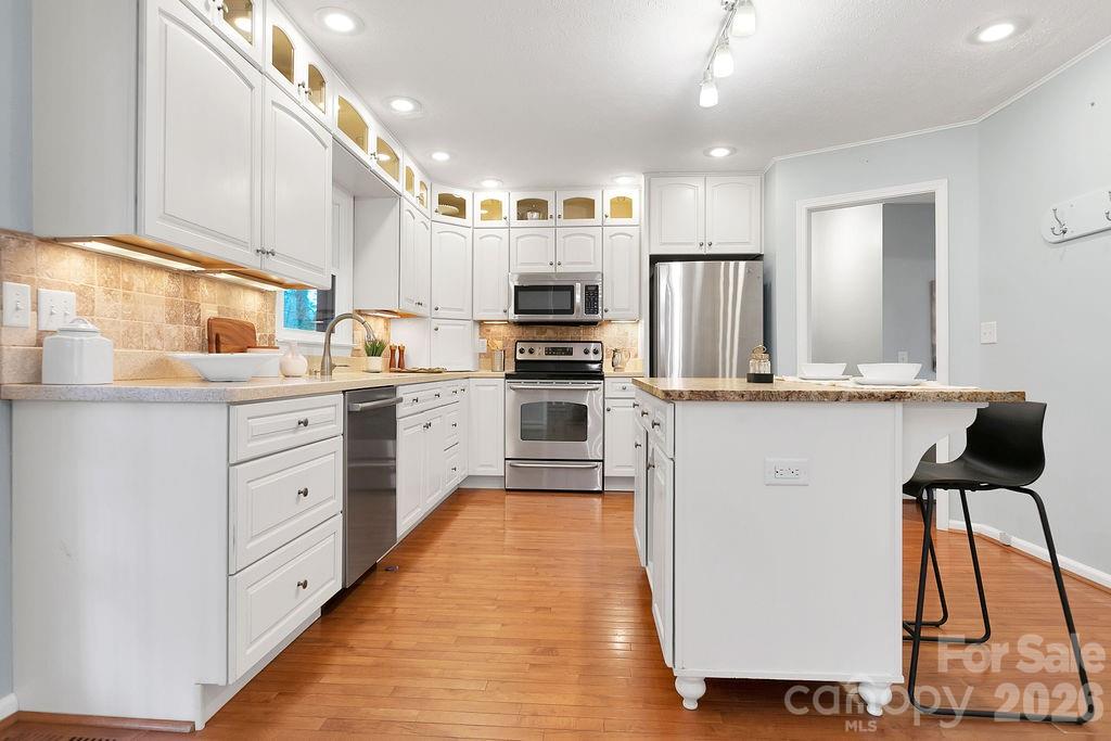 Illahee Hills - Residential