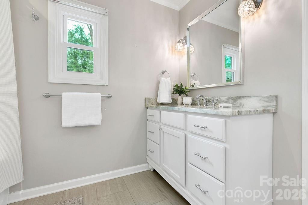 Illahee Hills - Residential