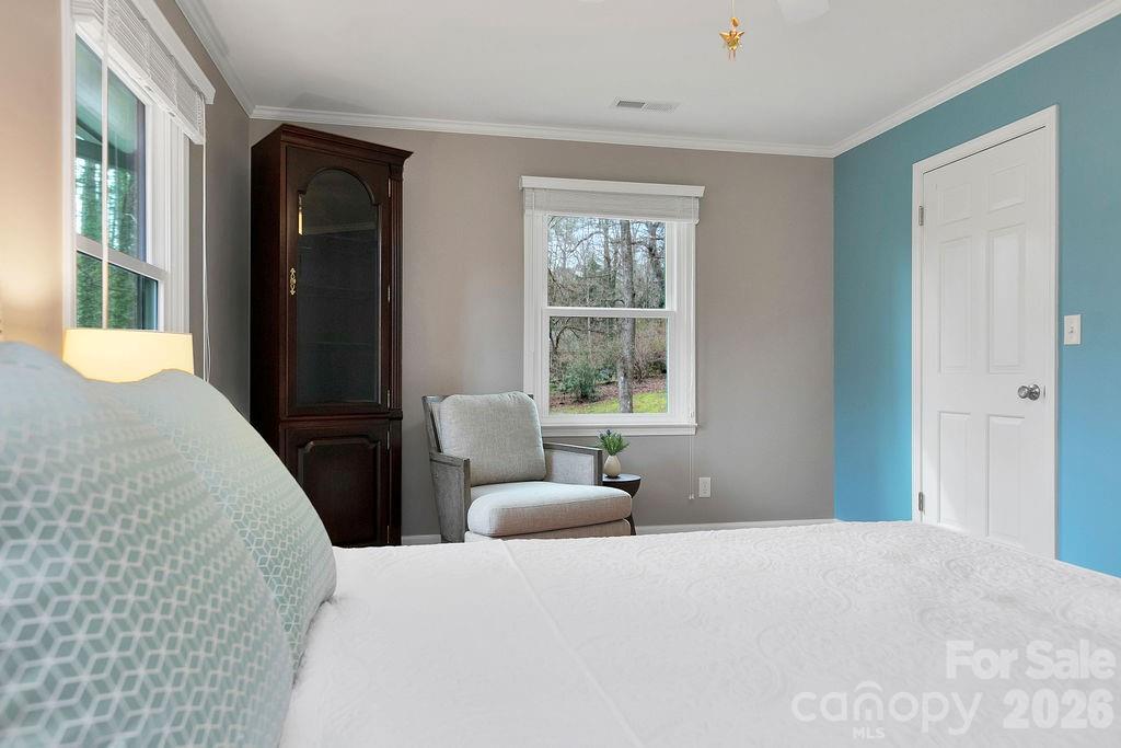 Illahee Hills - Residential