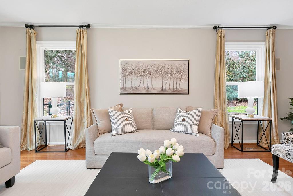 Illahee Hills - Residential