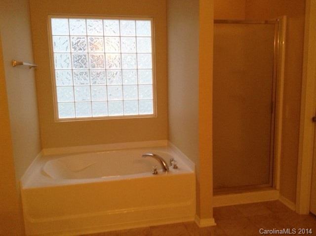 Larkhaven - Residential Lease