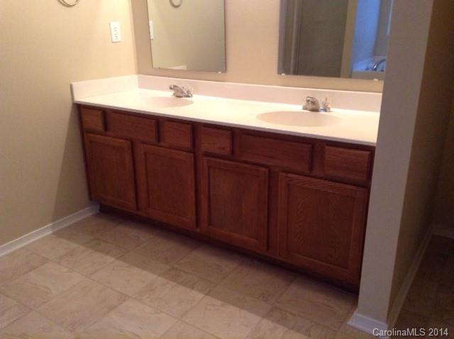 Larkhaven - Residential Lease