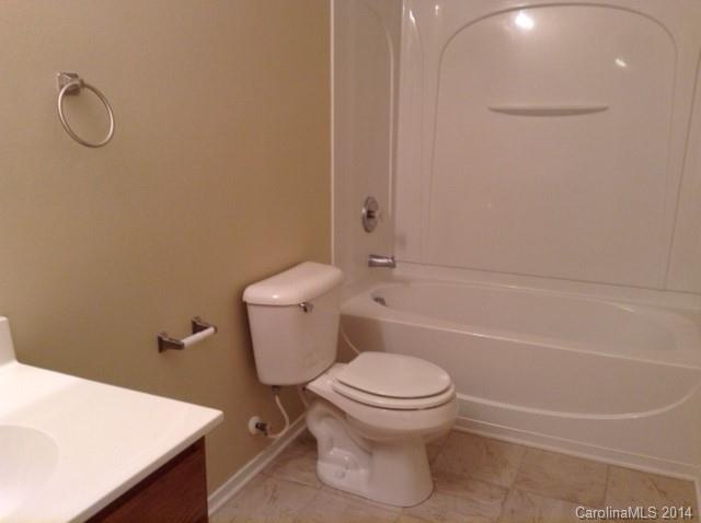 Larkhaven - Residential Lease