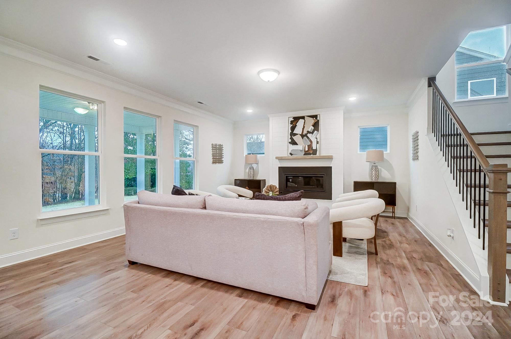 2015 Cedar Falls Drive 72