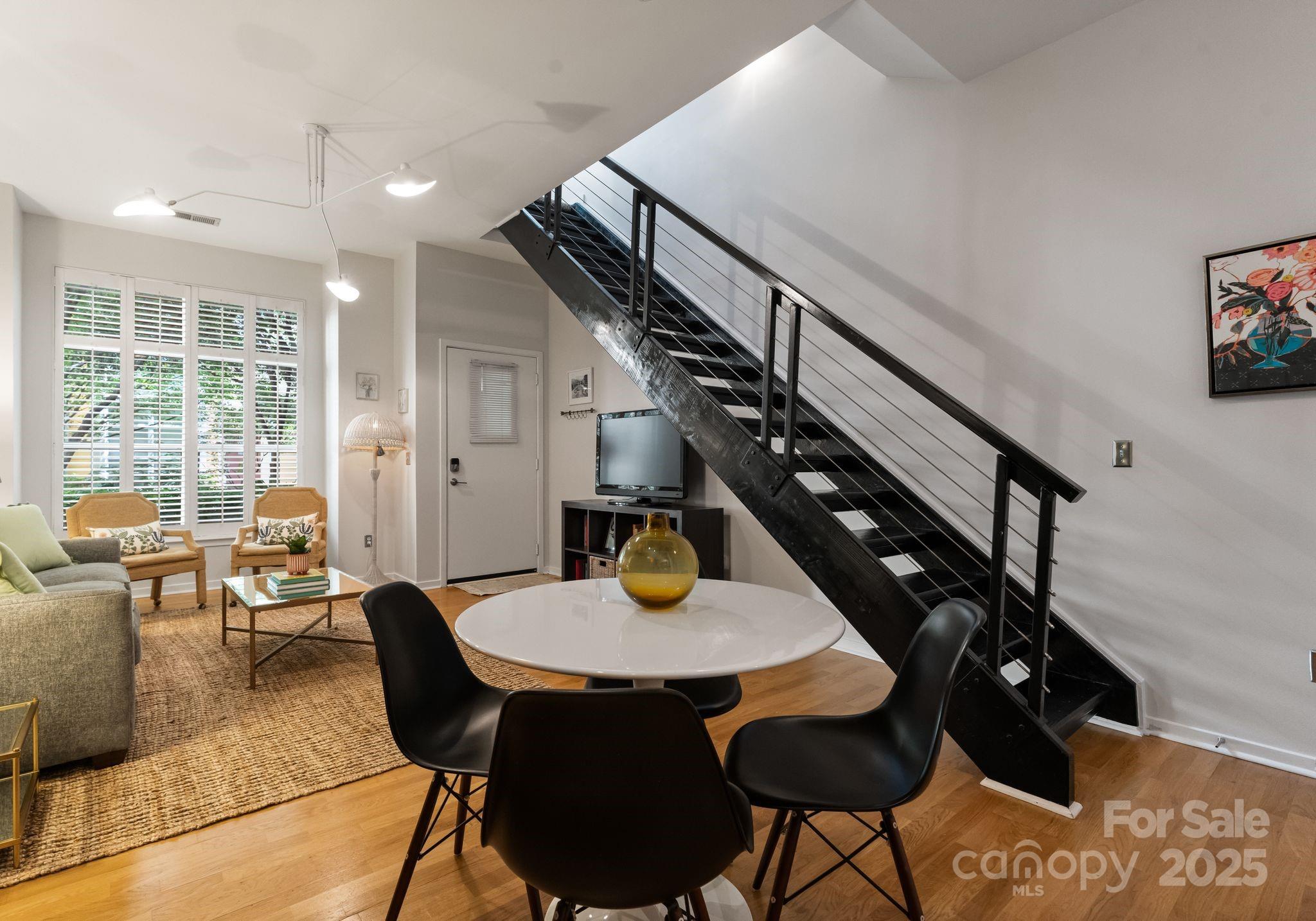2125 Southend Drive 132