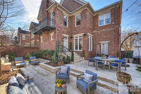 1124 Dilworth Crescent Row Charlotte NC 28203