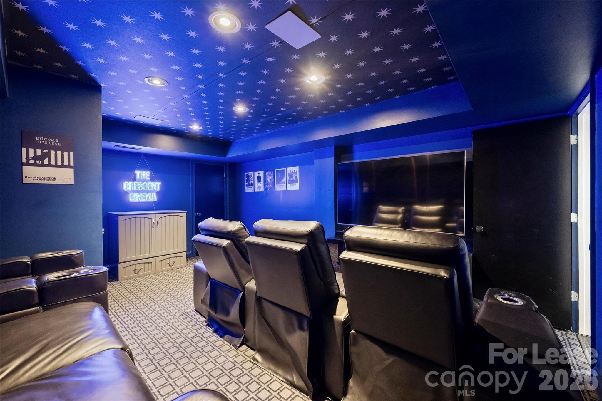 Dilworth Crescent - Residential Lease