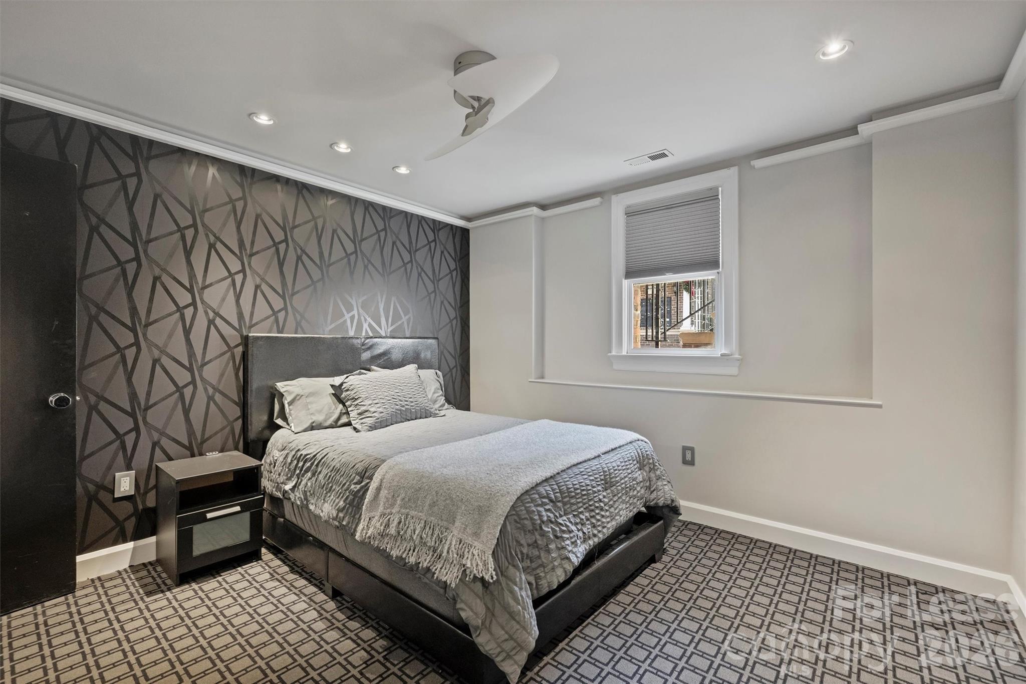 Dilworth Crescent - Residential Lease