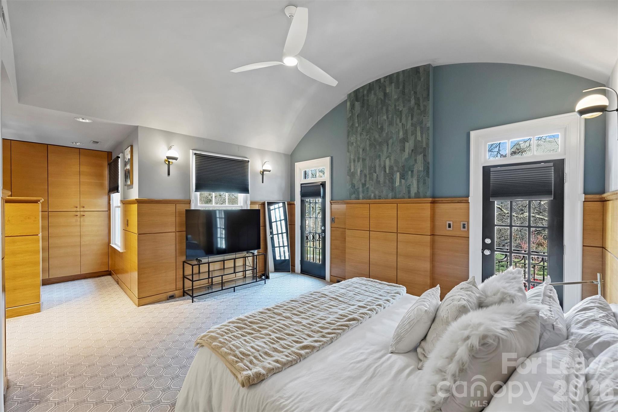 Dilworth Crescent - Residential Lease