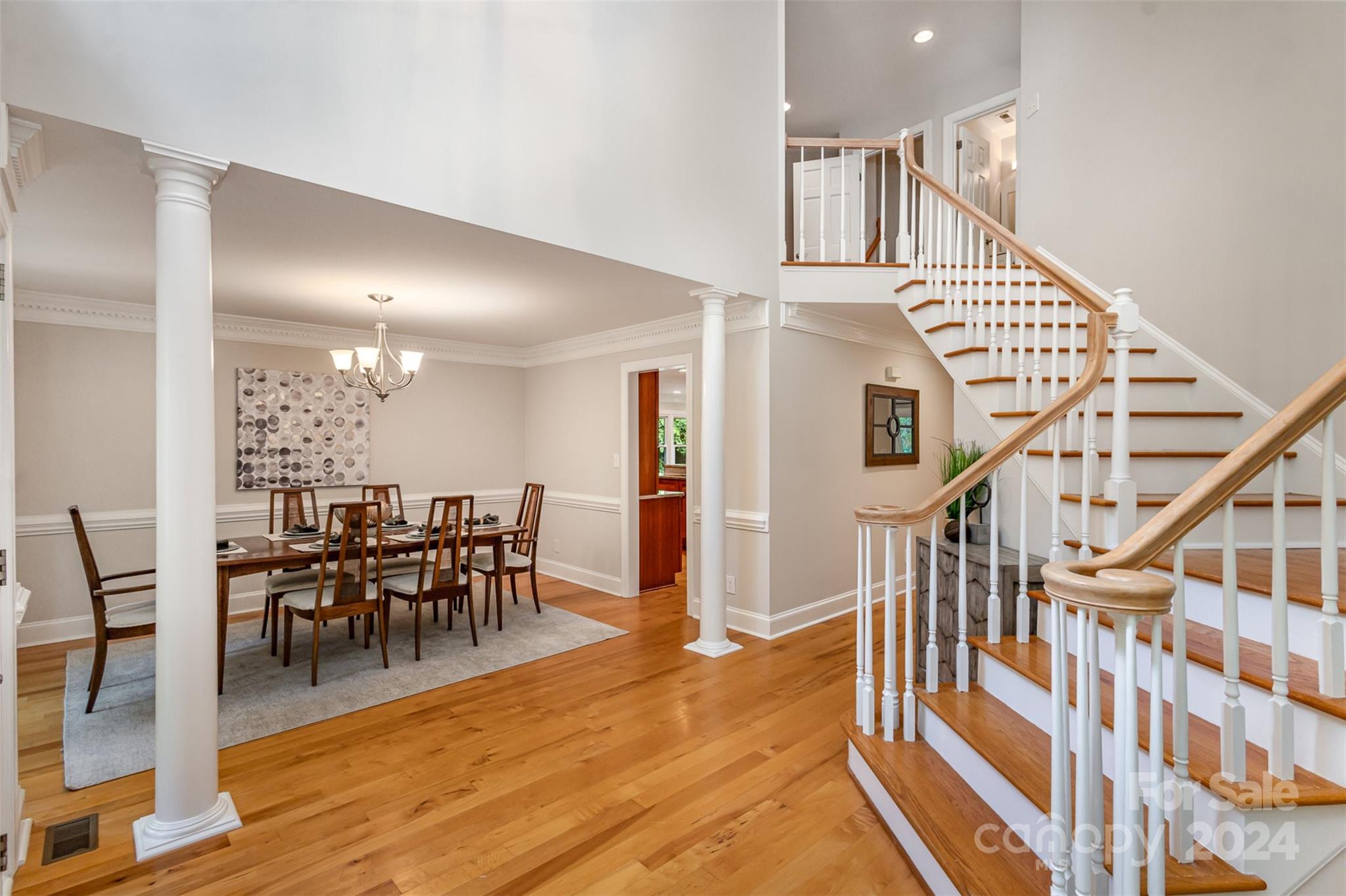 Queen Charlottes Court - Residential