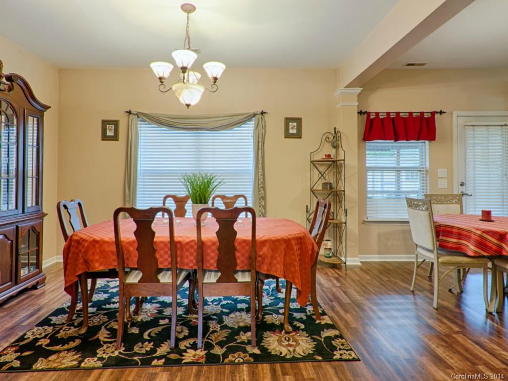 Sandy Pointe - Residential