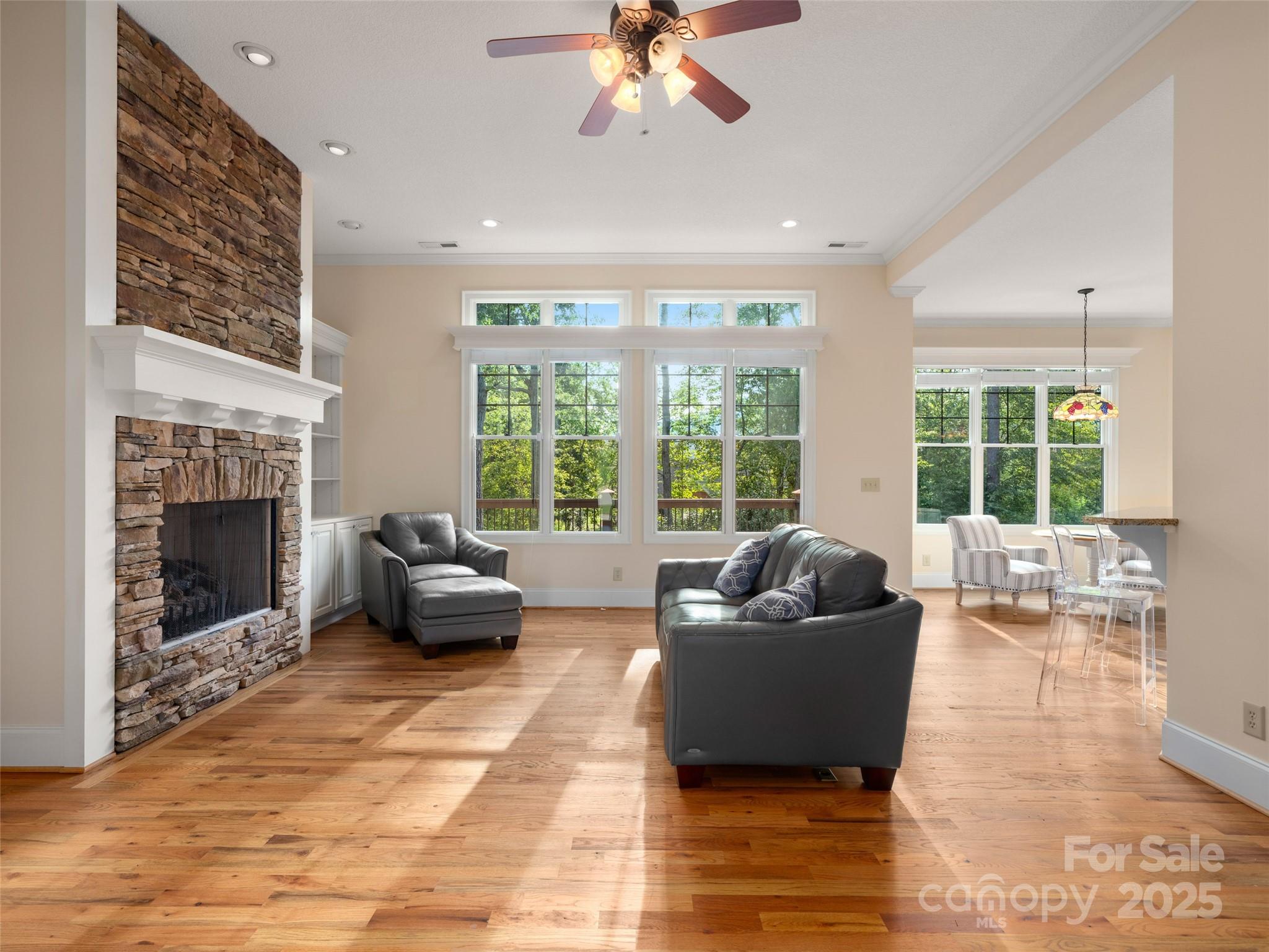 34 King Heights Drive