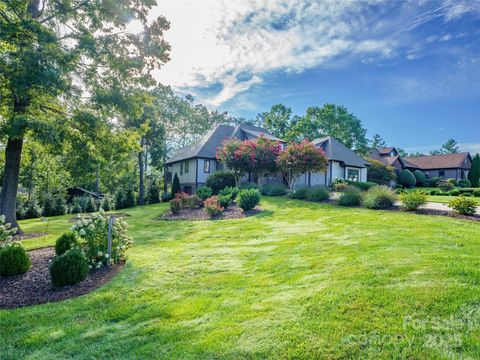 34 King Heights Drive Fletcher NC 28732