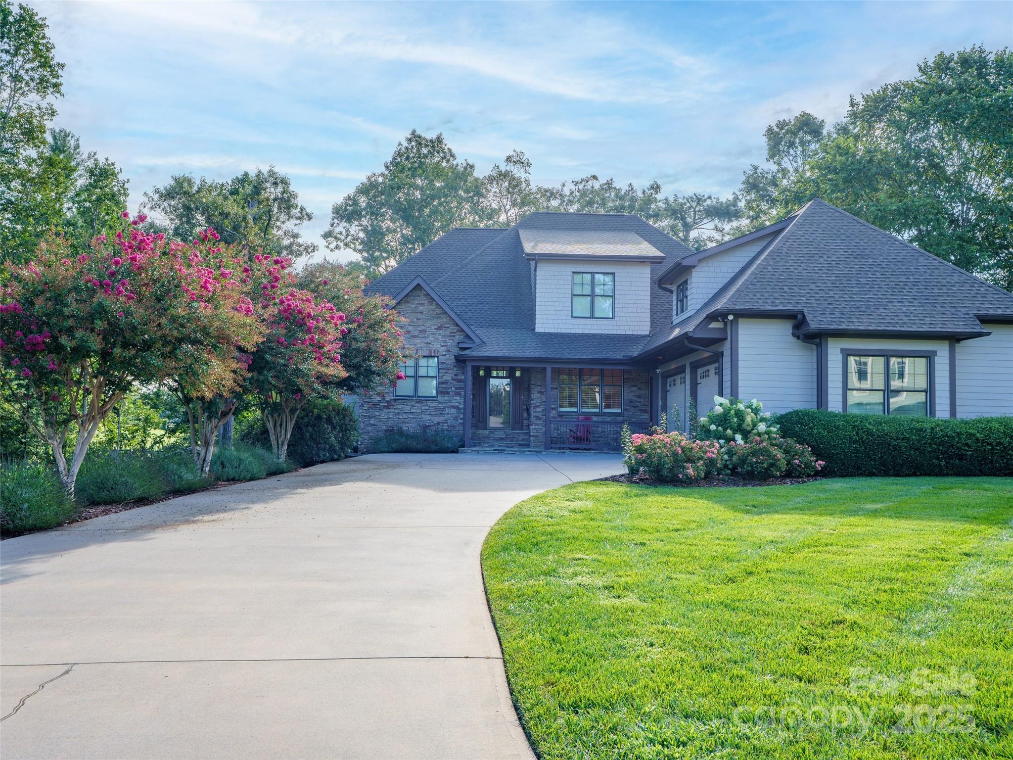 34 King Heights Drive