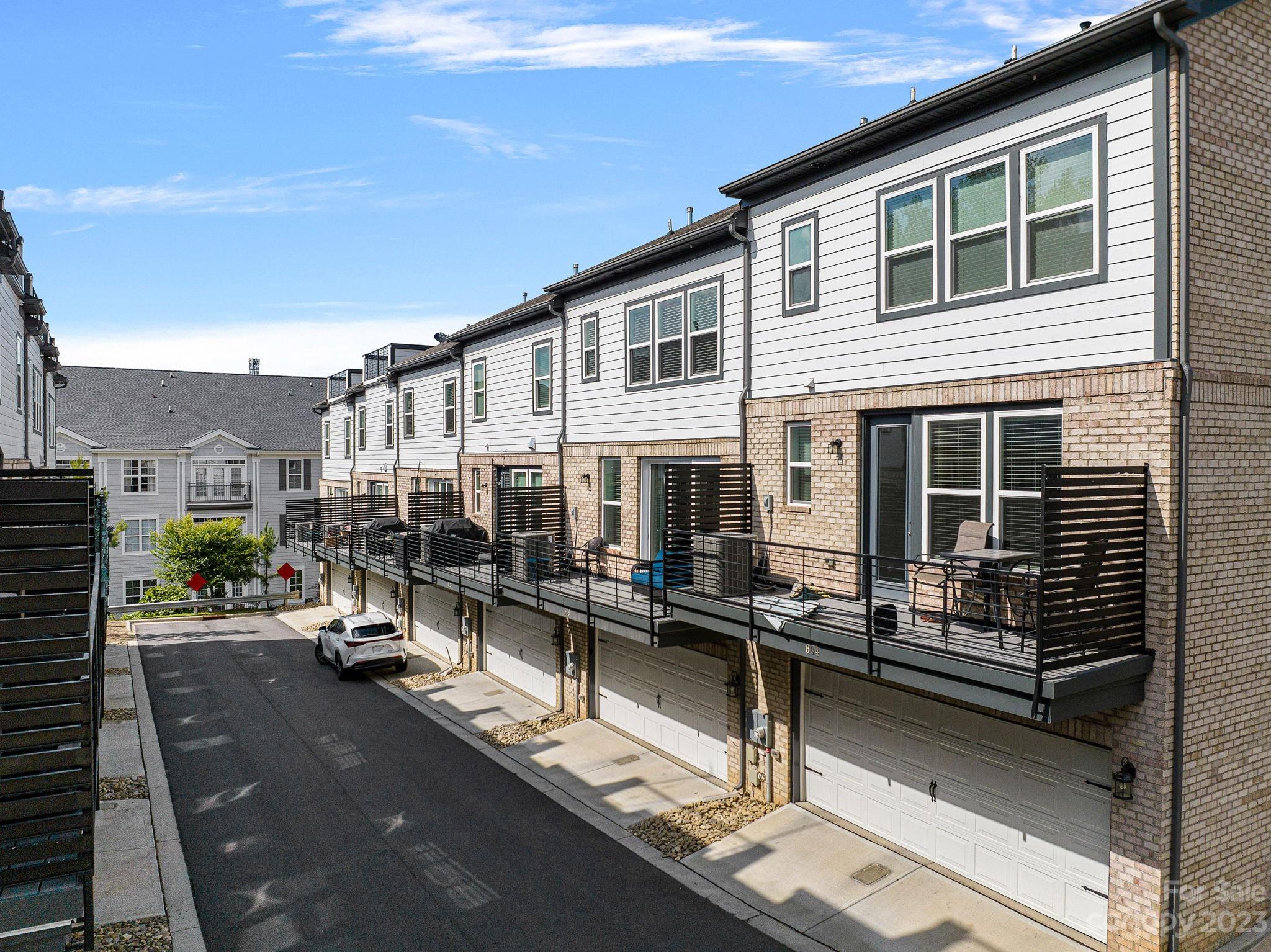 Wendwood Terrace - Residential