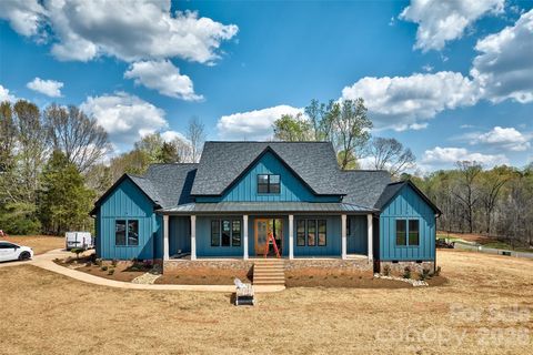 5104 Lowie Lane 23 Gastonia NC 28056