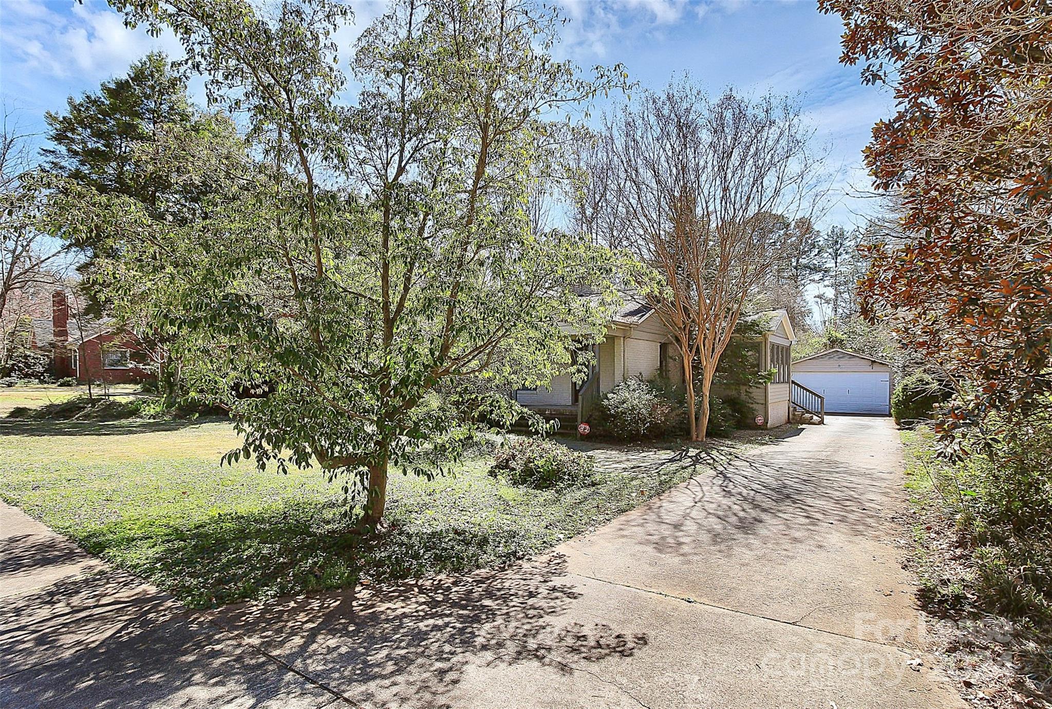 Commonwealth Park - Residential Lease