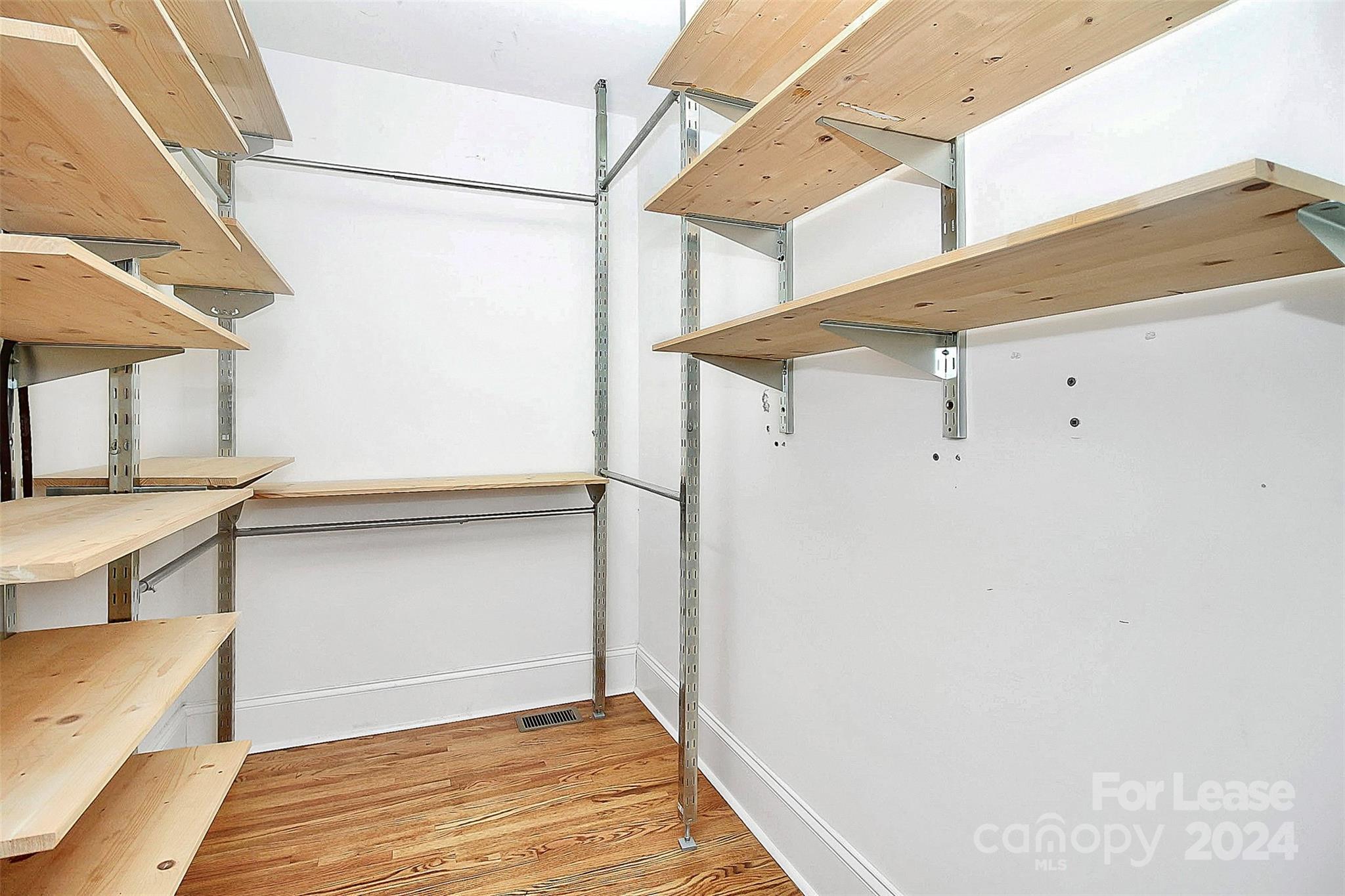 Commonwealth Park - Residential Lease