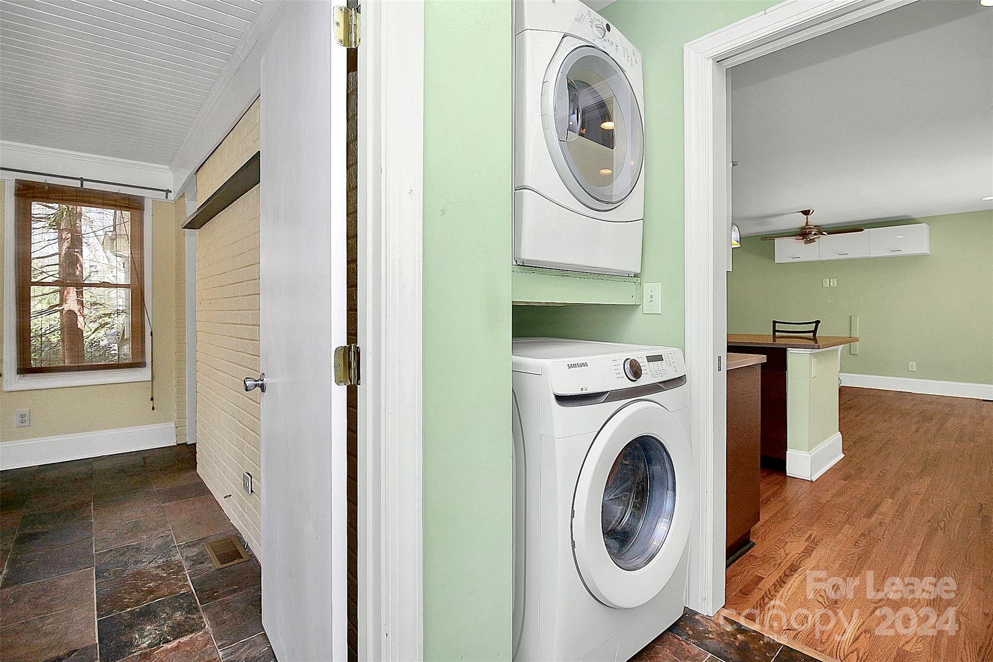 Commonwealth Park - Residential Lease