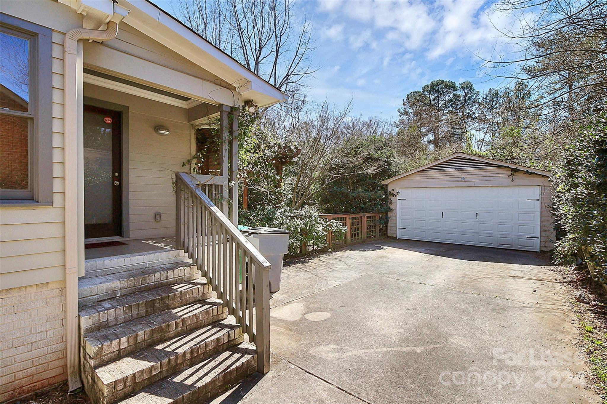 Commonwealth Park - Residential Lease