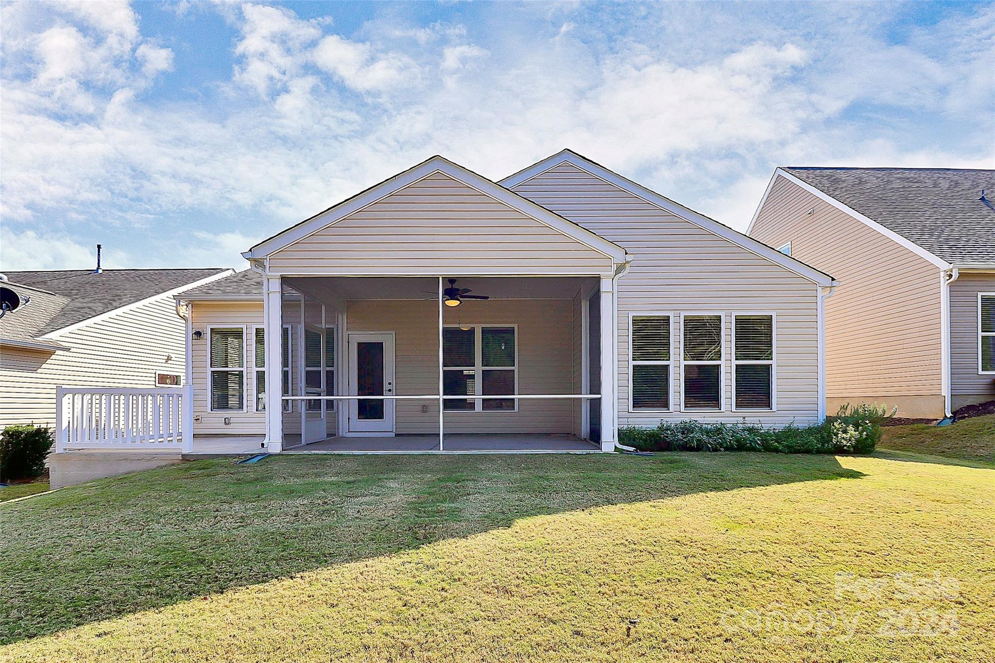 Sun City Carolina Lakes - Residential