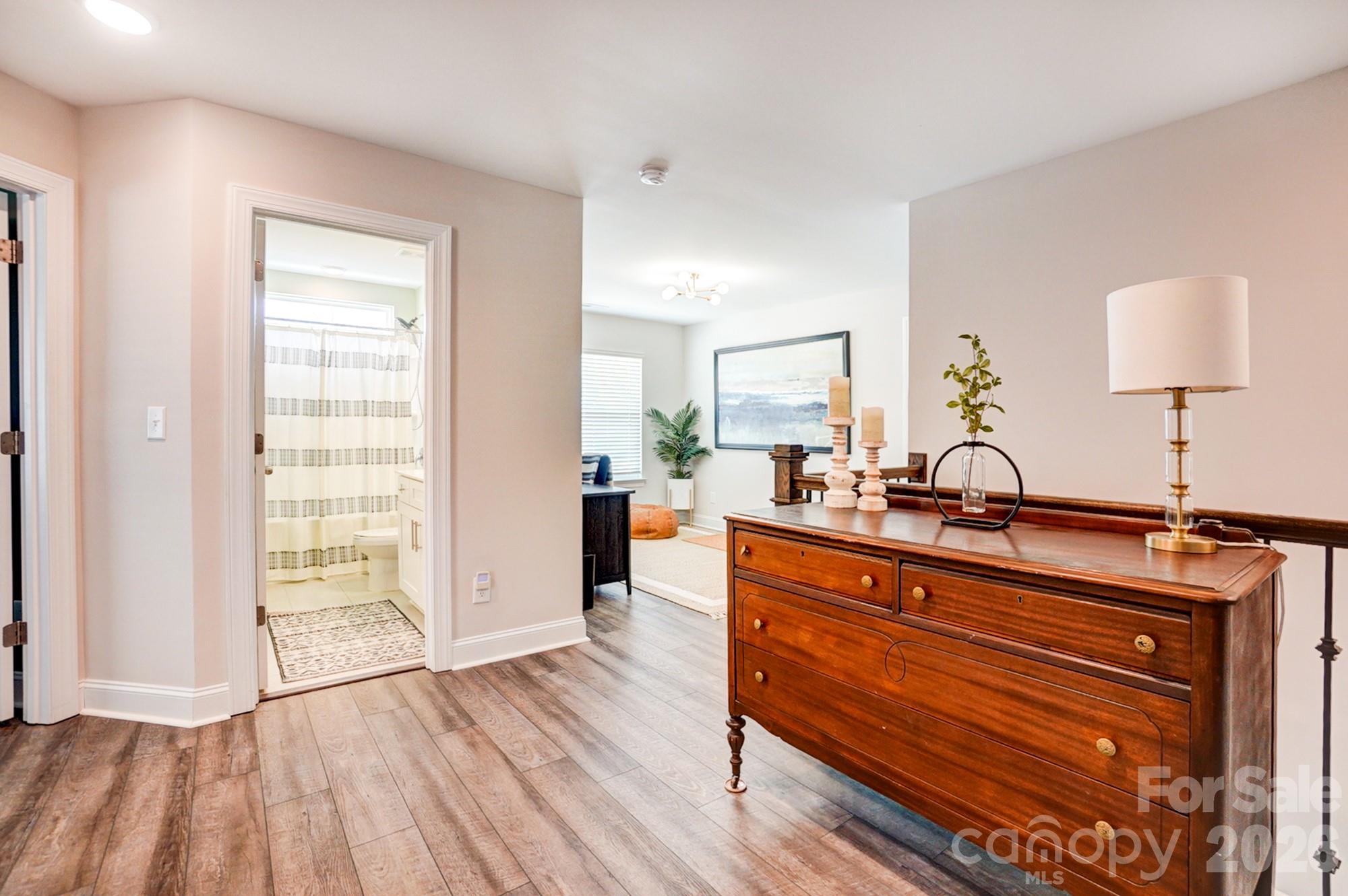 Harrisburg Village - Residential