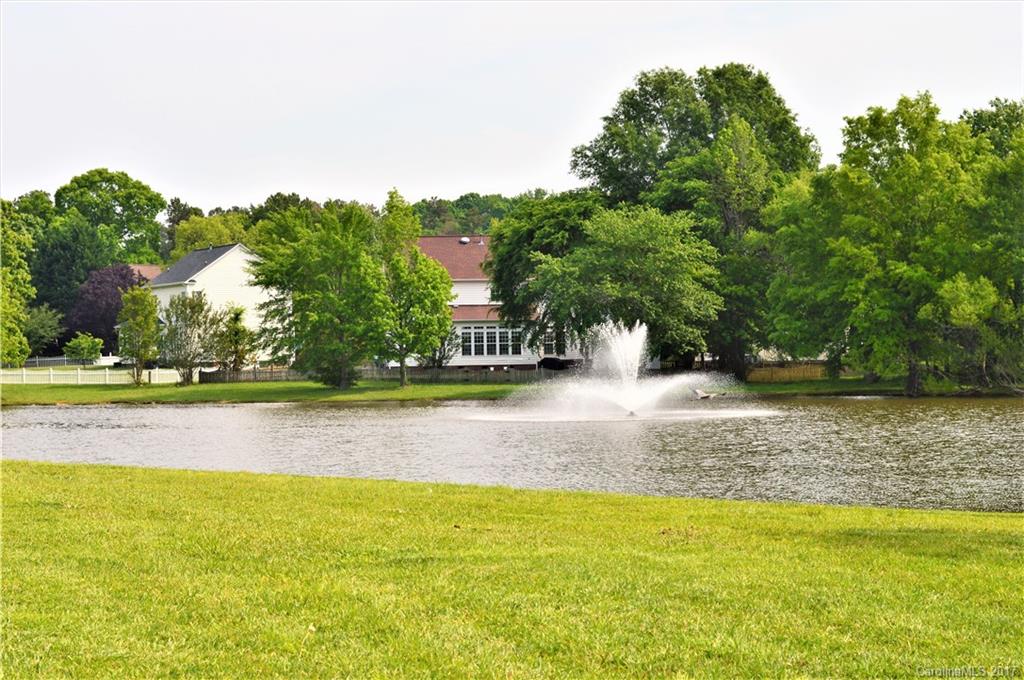 Brandon Oaks - Residential