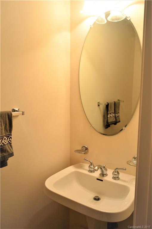 Brandon Oaks - Residential