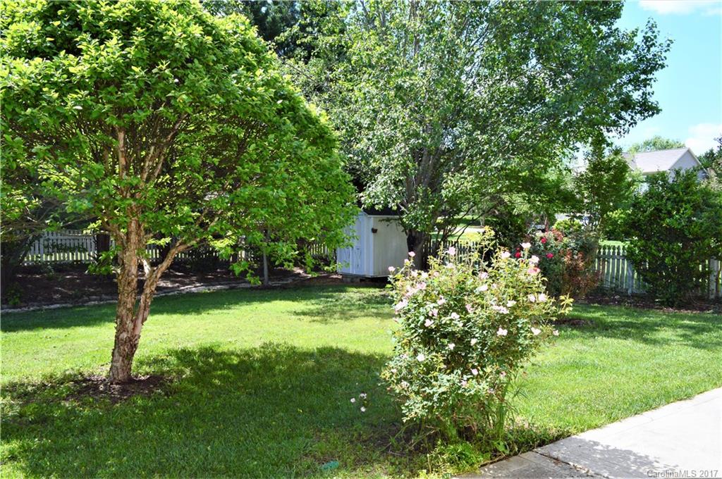 Brandon Oaks - Residential