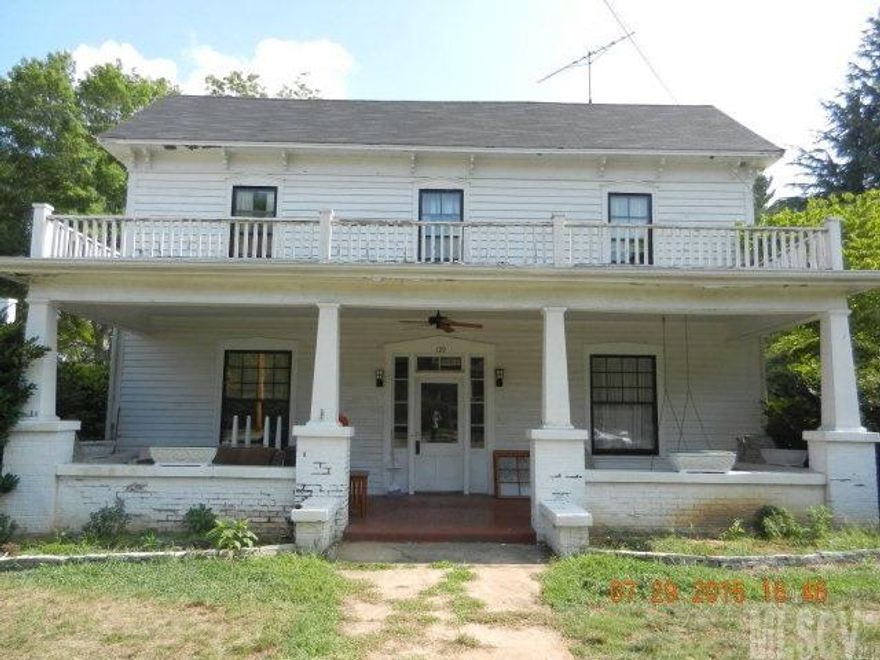 Lots of potential to bring this charming home back to its original beauty! 3 bedroom, 2 bath with a bonus room on second level. Nice backyard and close to downtown.