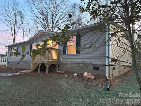 175 Shilah Lane Drive 8 Nebo NC 28761