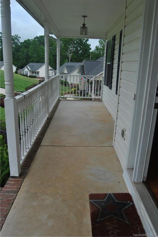 Mountain Manor - Residential