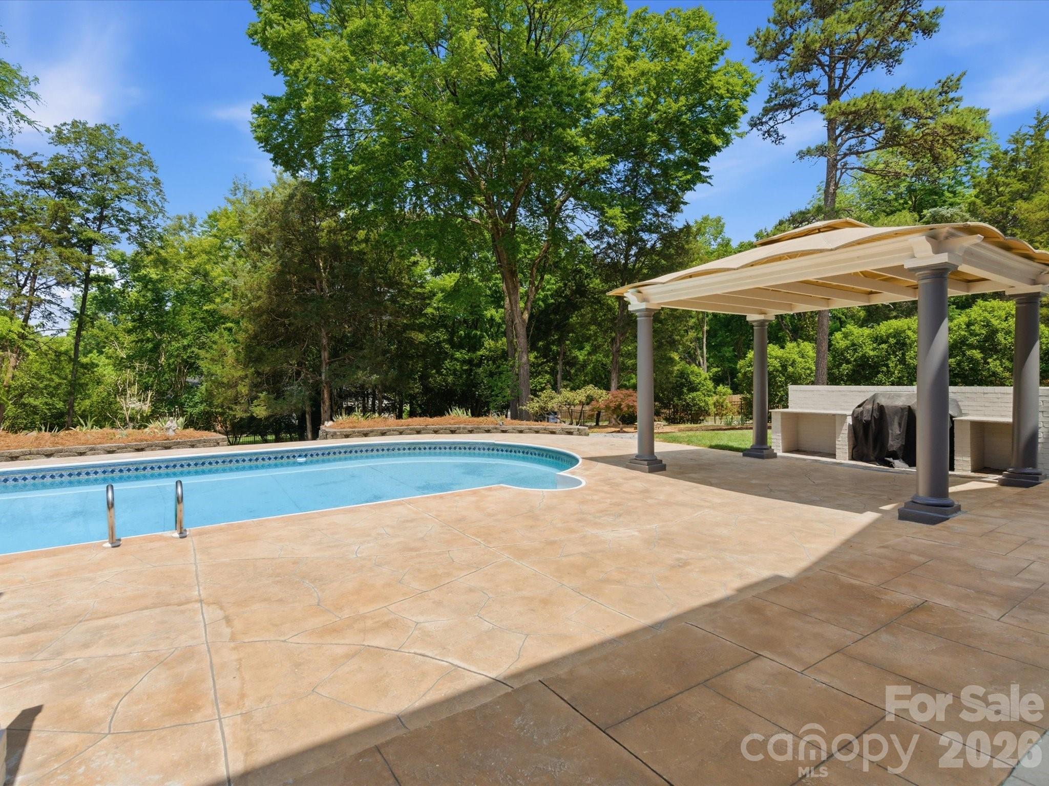 Kingswood - Residential