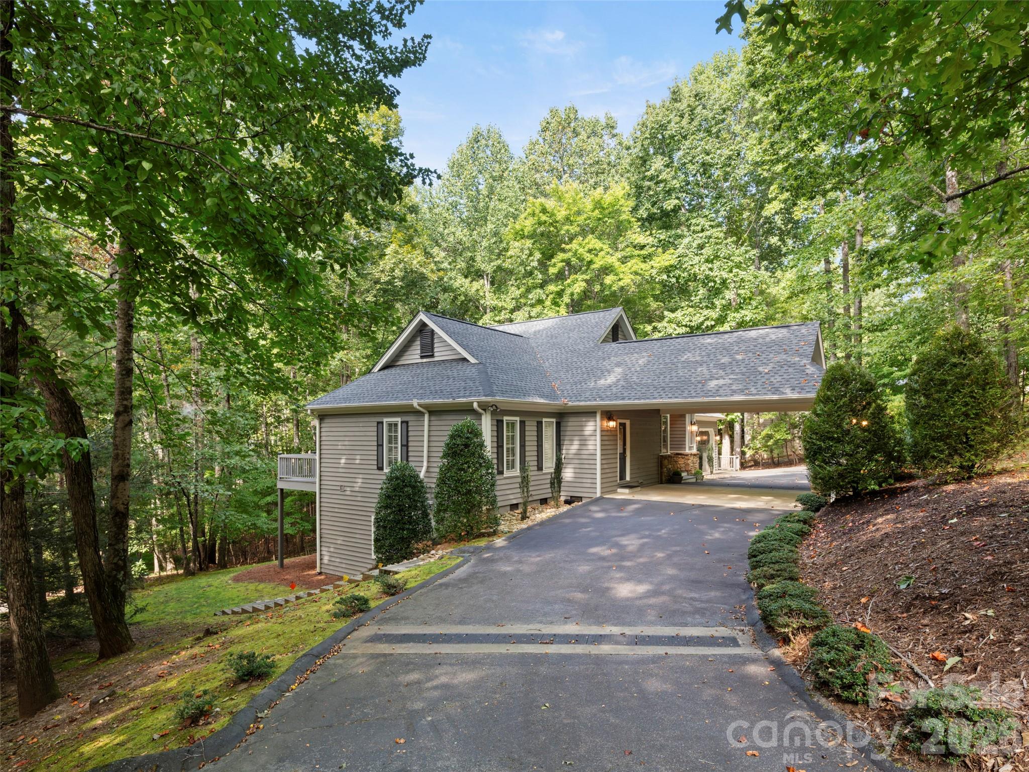 108 Little Cherokee Ridge