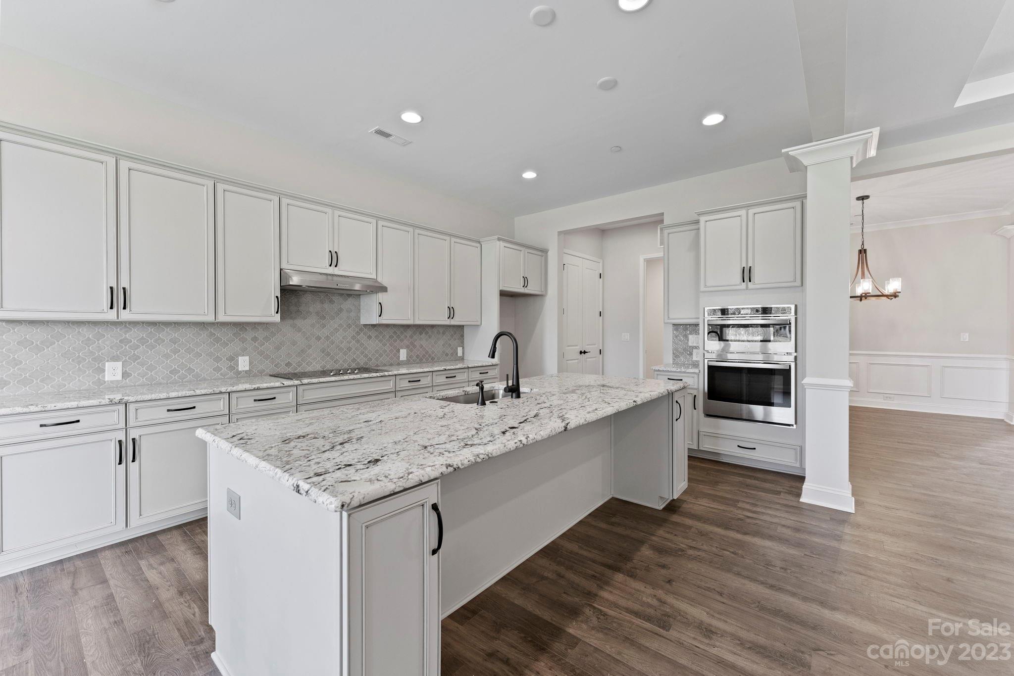 The Estates at Sugar Creek - Residential