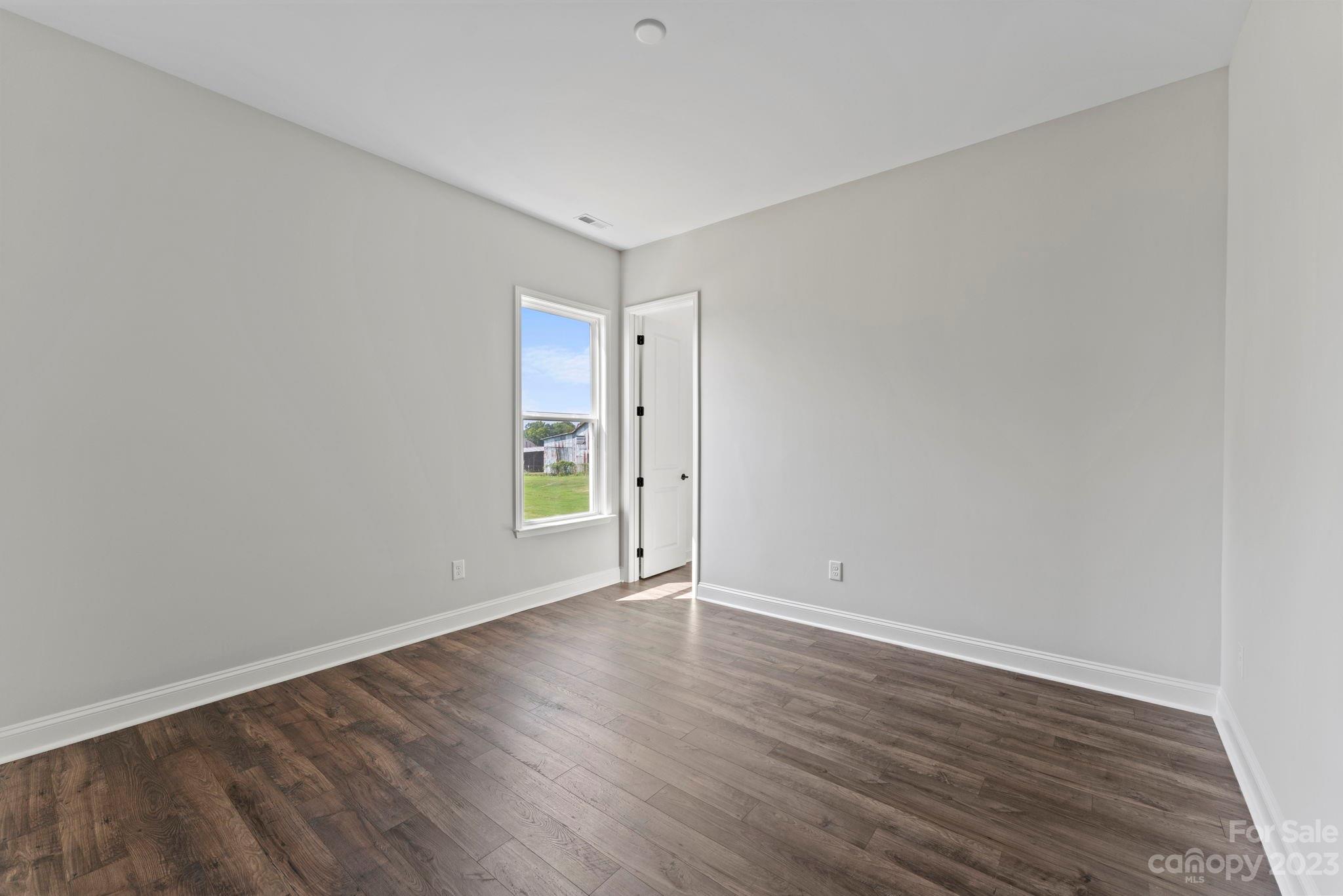 The Estates at Sugar Creek - Residential