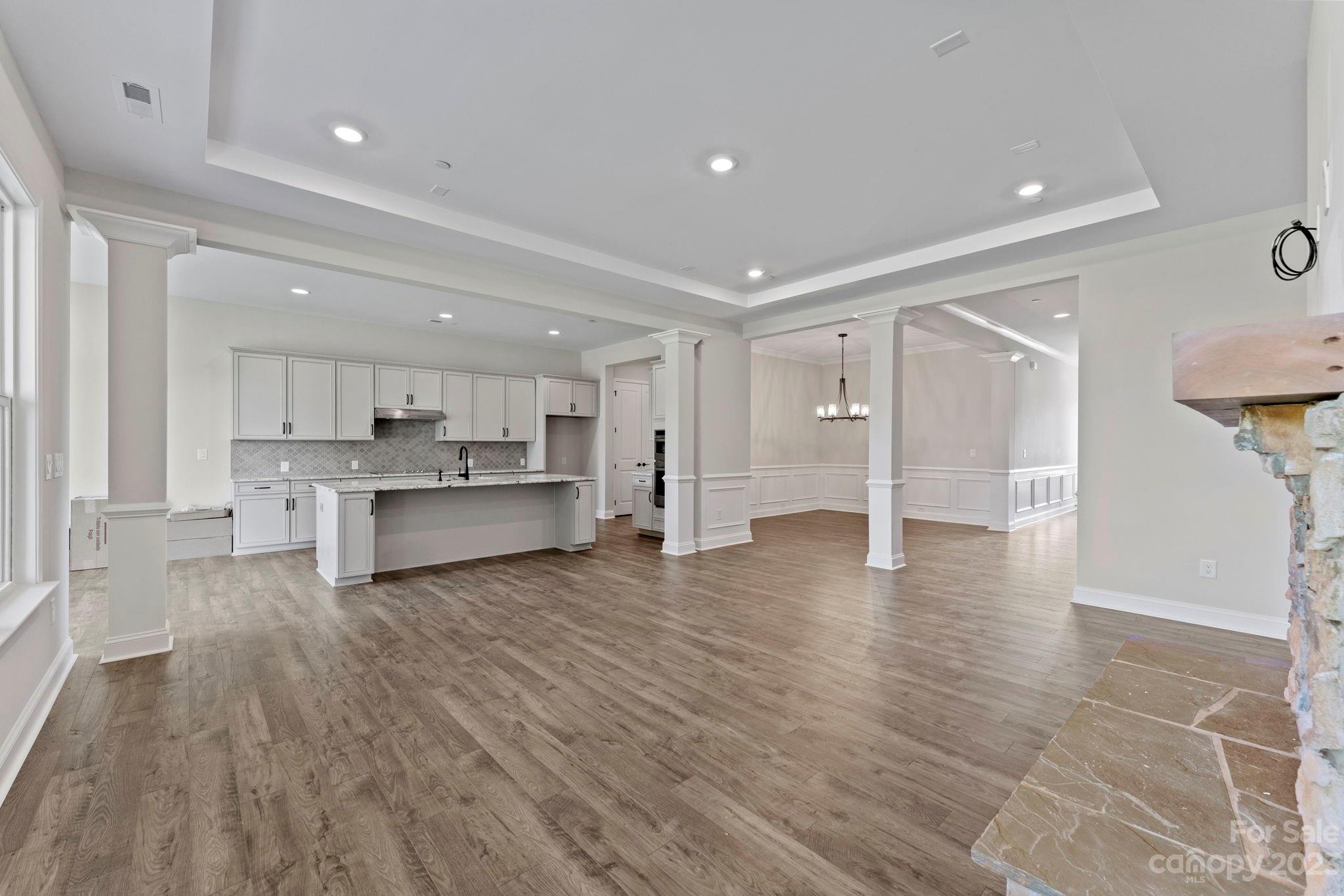 The Estates at Sugar Creek - Residential