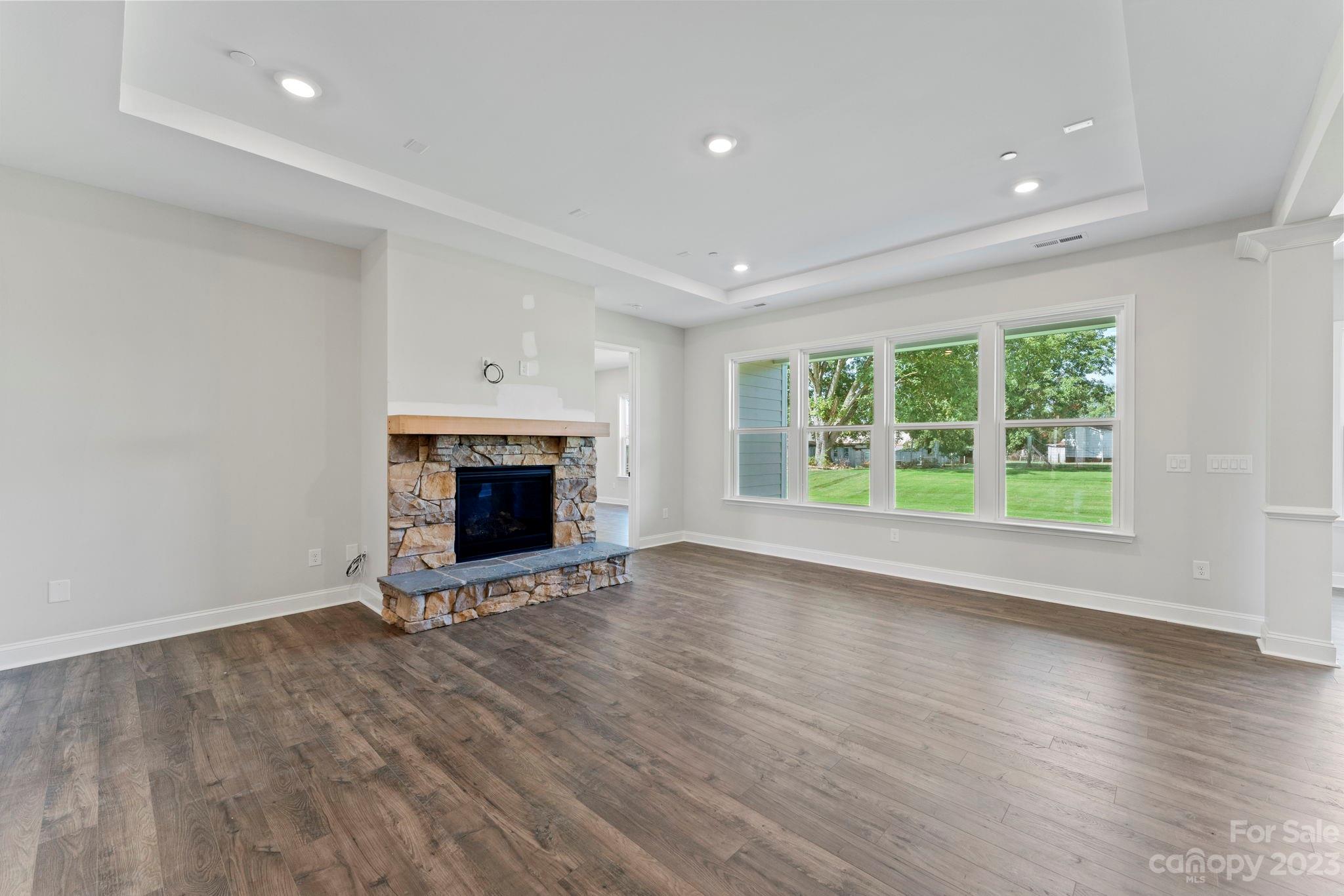 The Estates at Sugar Creek - Residential