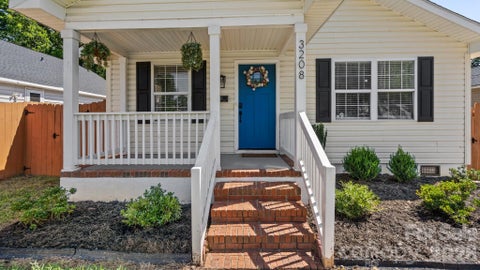 Photo of 3208 Boyd Street, Charlotte, NC 28208 (MLS # 4410068)