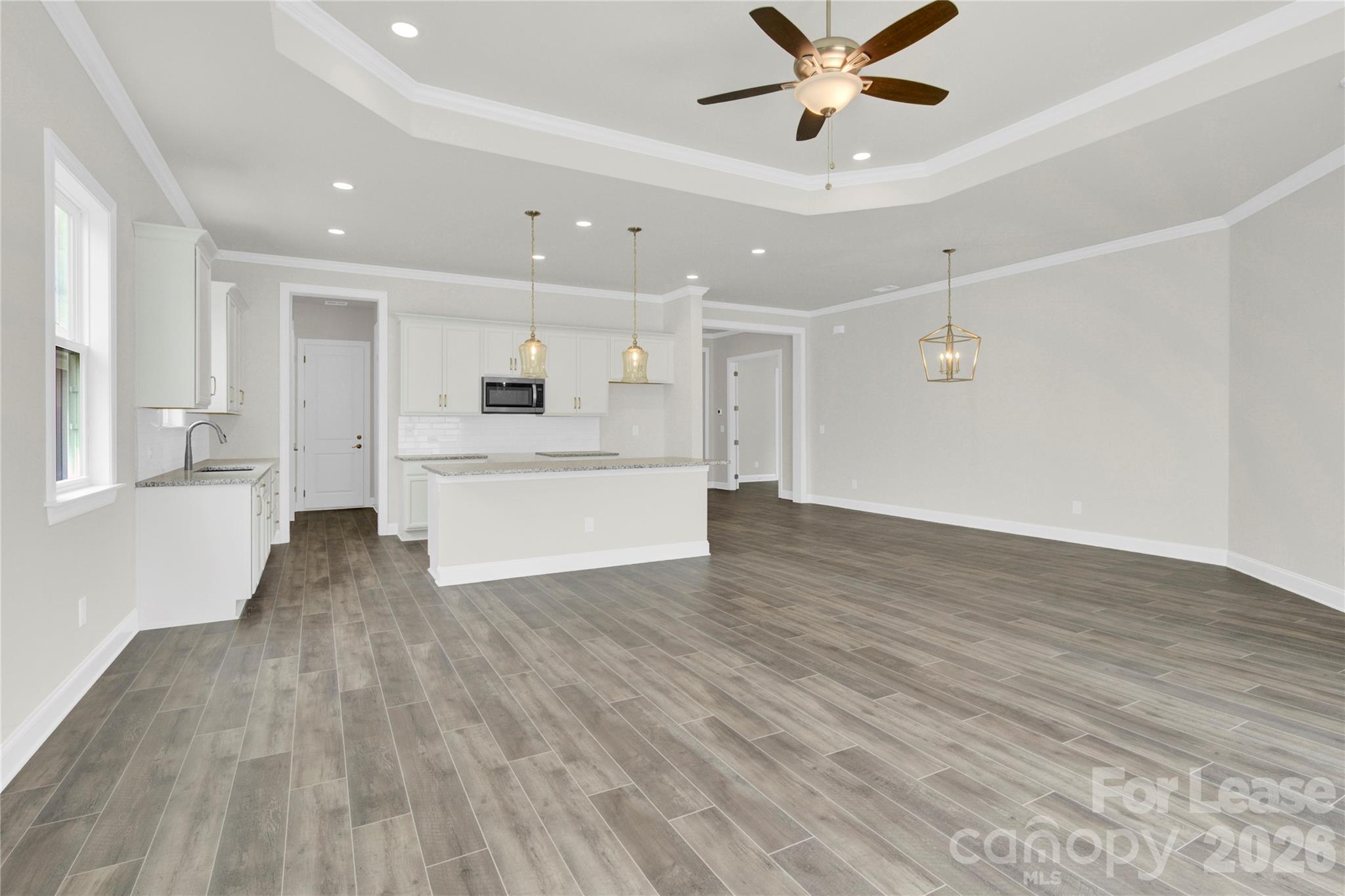6686 star Drive 13