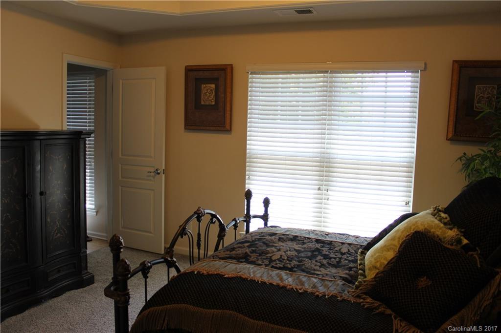 Baxter Village - Residential Lease