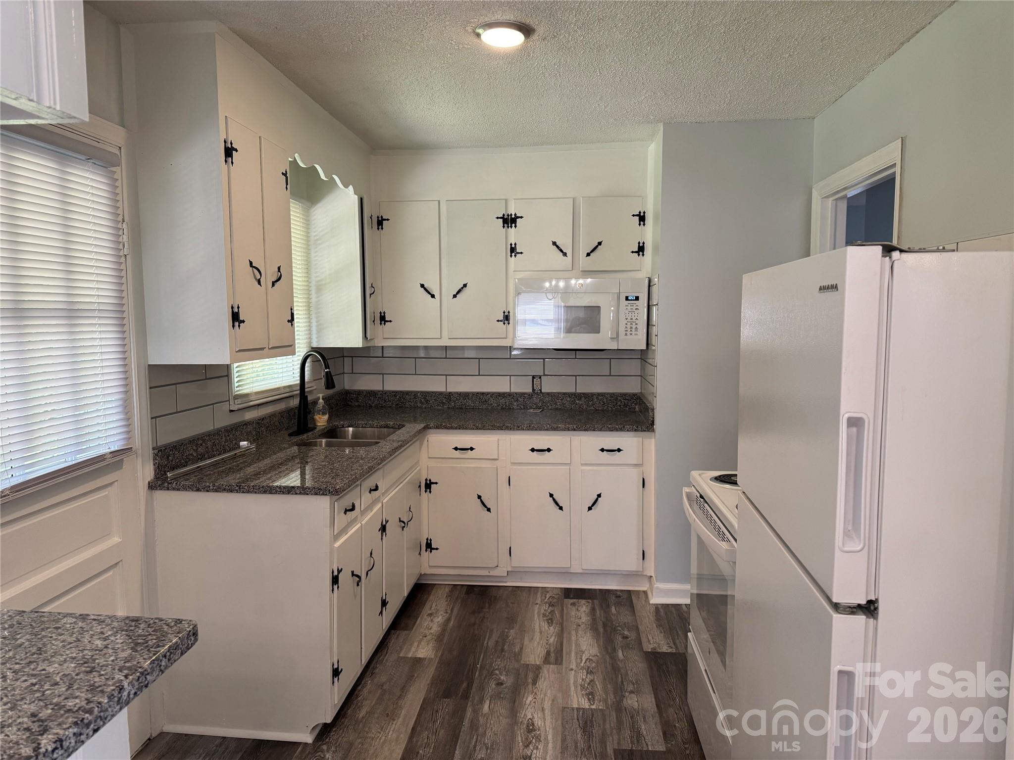 Oakwood Acres - Residential