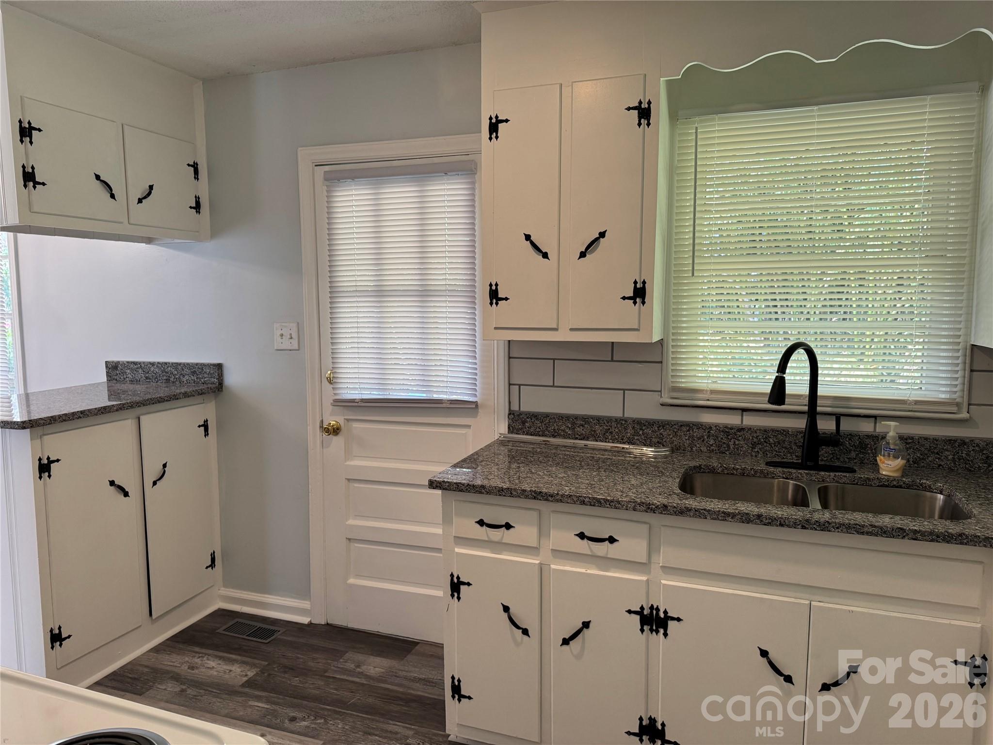 Oakwood Acres - Residential