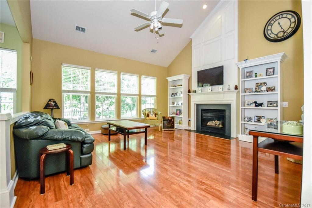 Victoria Bay - Residential