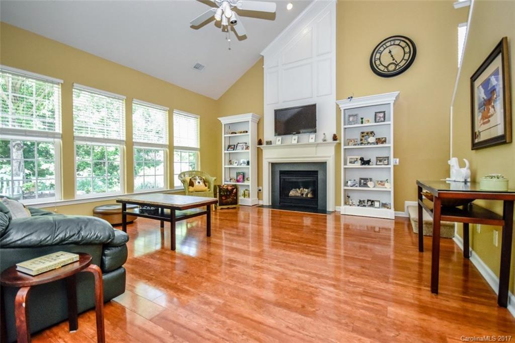 Victoria Bay - Residential