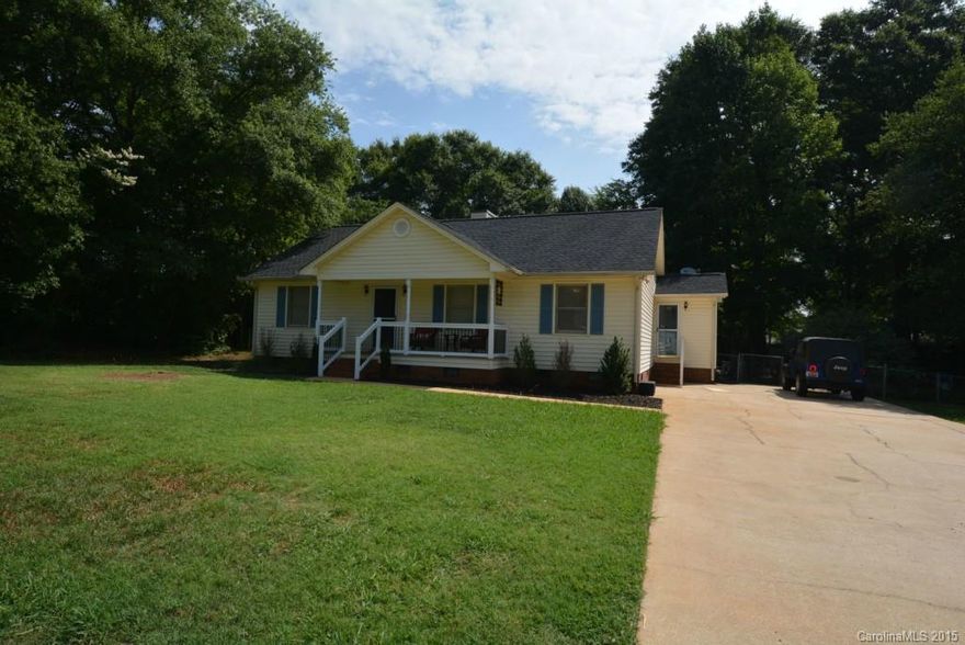 Like new! Gorgeous hardwood floors throughout great room, hallway, master bedroom & kitchen. New carpet in 2nd & 3rd bedroom. Beautifully remodeled bathrooms. Vaulted ceiling and double sided gas fireplace to enjoy from the great room & dining area. Kitchen with all appliances remaining & large pantry. Mudroom with washer & dryer remaining. Fenced backyard with well maintained deck and 16x16 wired storage building. This is it-the only thing left to do is move in!