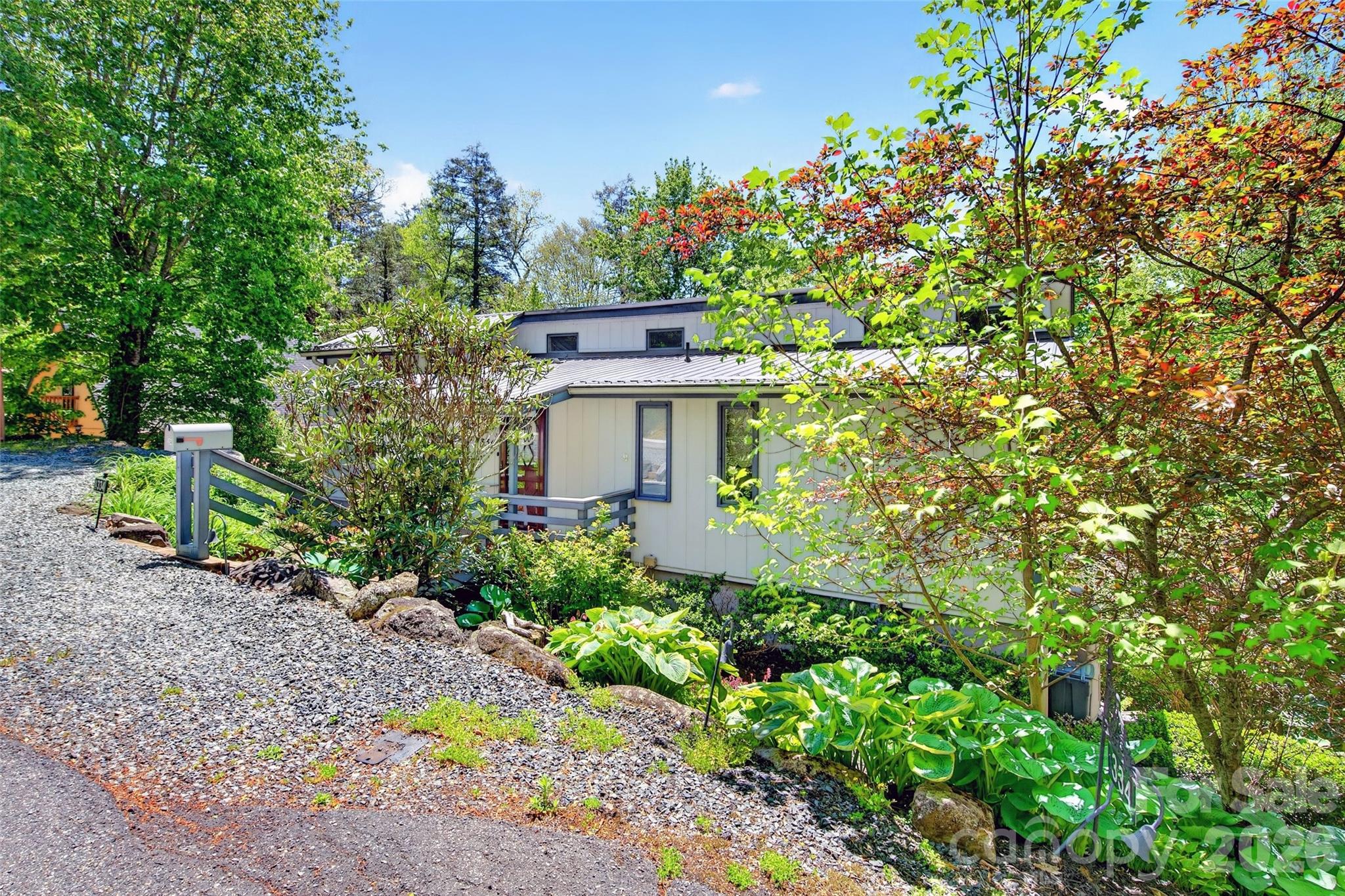 334 Harbor Lake Road